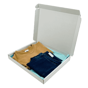 White PiP Small Parcel Postal Box - 400x330x40mm - Packs of 50